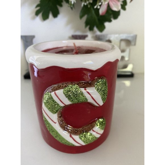 Kohls Vintage Christmas Candle‎ With Big Candy Cane "C" Red w Green Glitter NWT - Picture 1 of 16